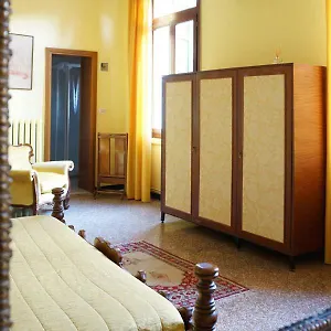 Couette-café Corte Campana, Venise